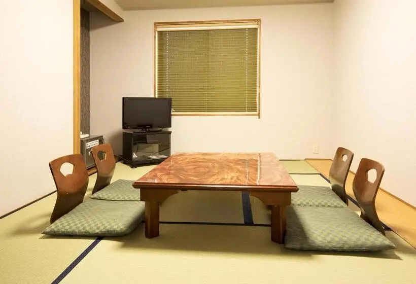 اتاق استاندارد با سرویس بهداشتی مشترک, Kur And Hotel Shinshu