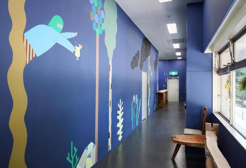 חדר משפחתי, Iruka Hostel