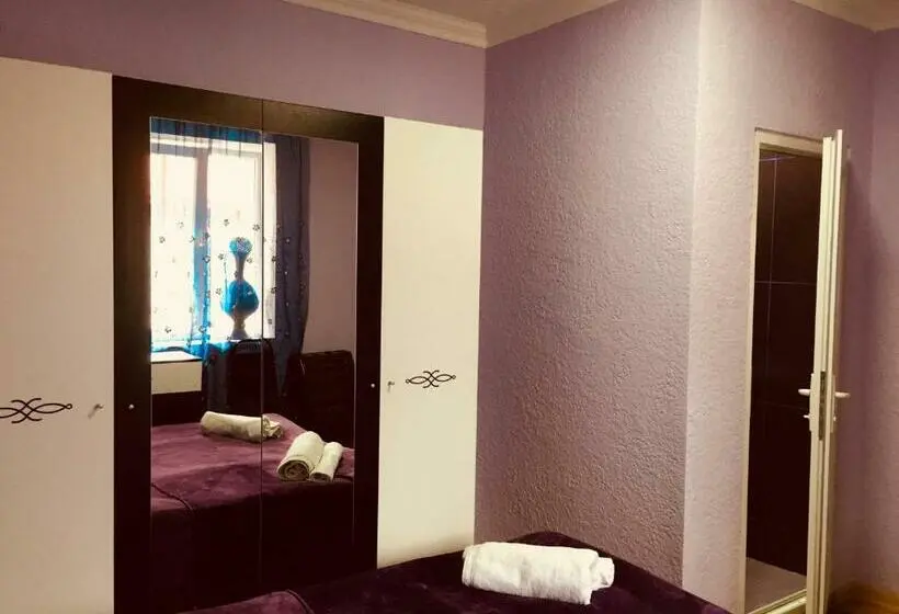 اتاق استاندارد, Sunny Guesthouse