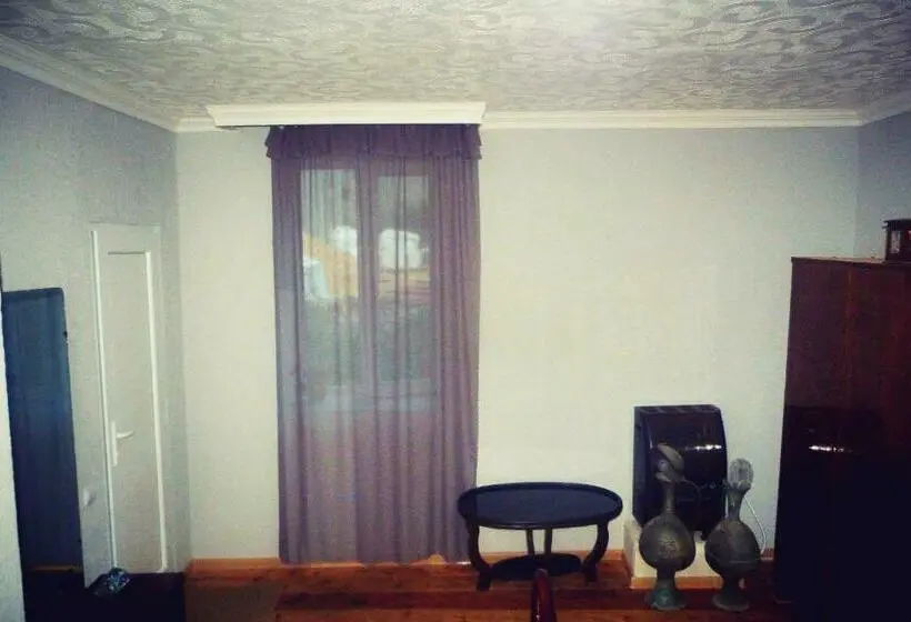 اتاق استاندارد, Sunny Guesthouse