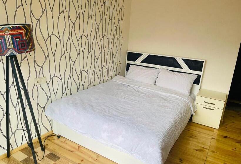 اتاق لوکس, Sunny Guesthouse