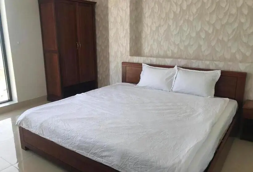 اتاق لوکس با چشم‌انداز دریا, Khách Sạn Trâm Anh