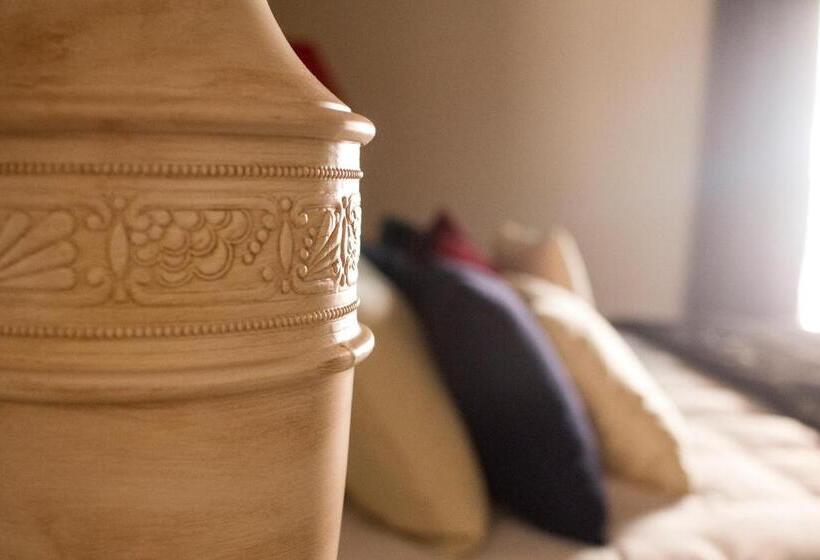 חדר סופריור עם מיטת קינג, Residenza Palazzo Fortuna   Boutique