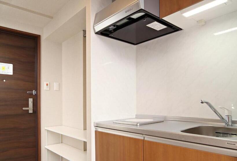 标准间, Smart Condo Tomari