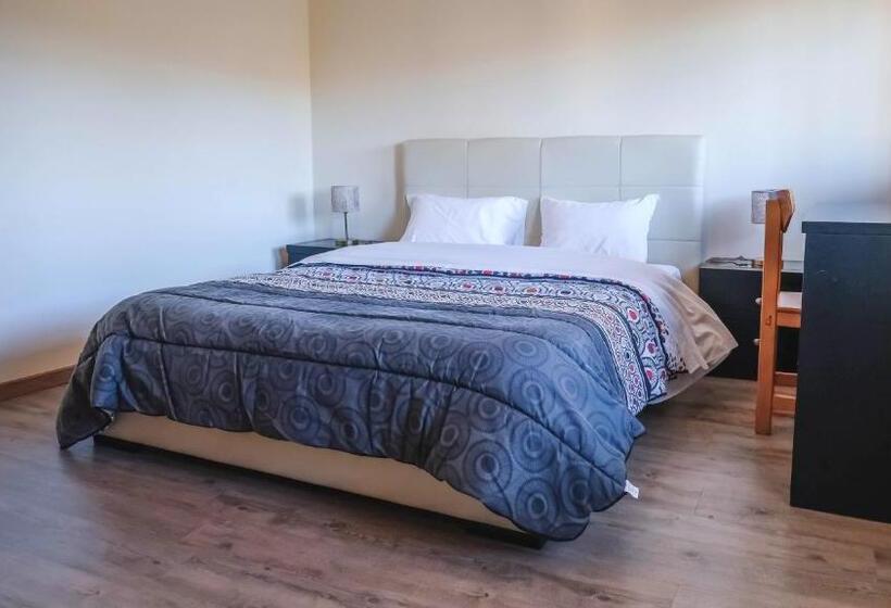 اتاق خانوادگی, Alojamento Local Do Arado