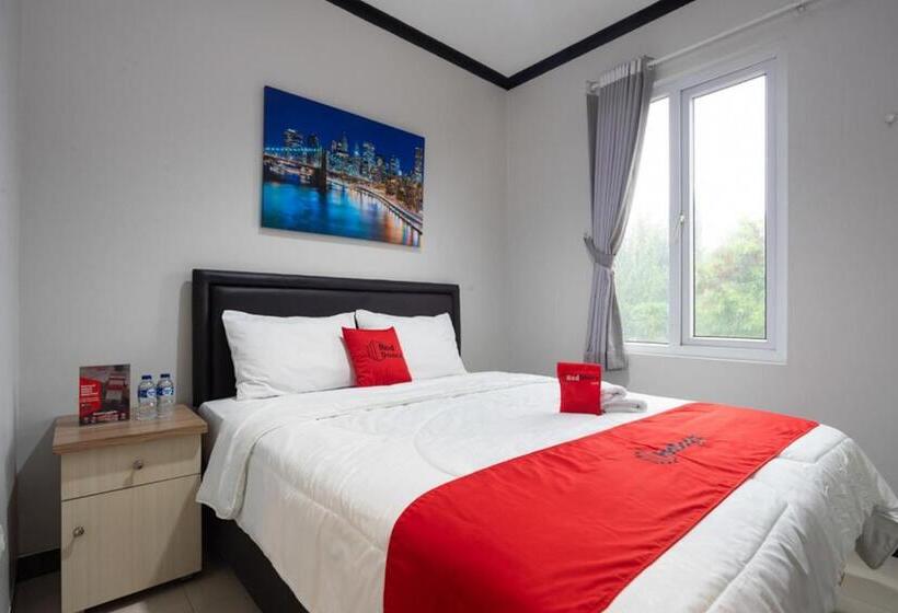 Номер Стандарт, Reddoorz Near Botani Square Mall