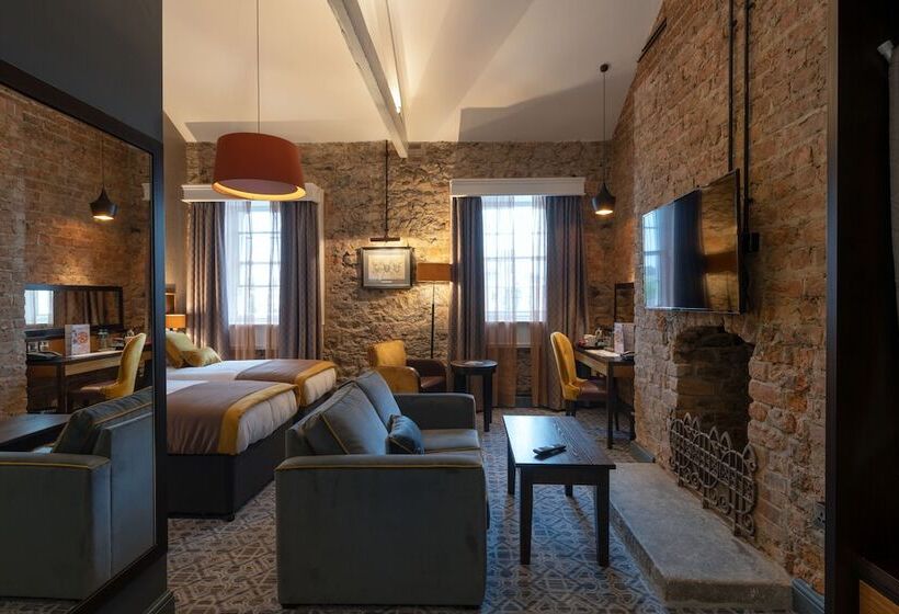 标准间, The Old Borough Hotel Wetherspoon