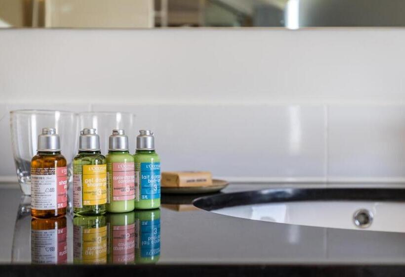 سوییت خانوادگی, Brighthouse