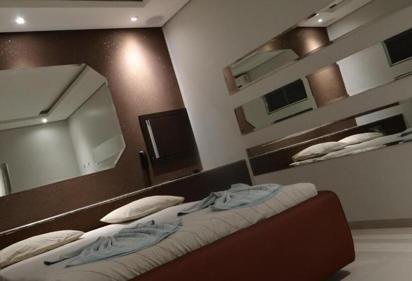 غرفة ديلوكس, Delirio Moteis Pousada