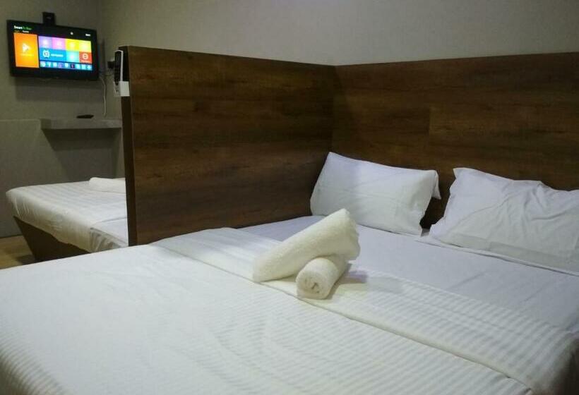 اتاق خانوادگی, Qing Yun Resthouse Gadong Branch