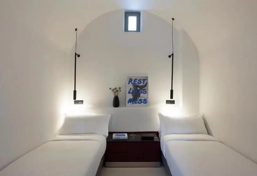 スイート, Neema Maison Finikia Santorini