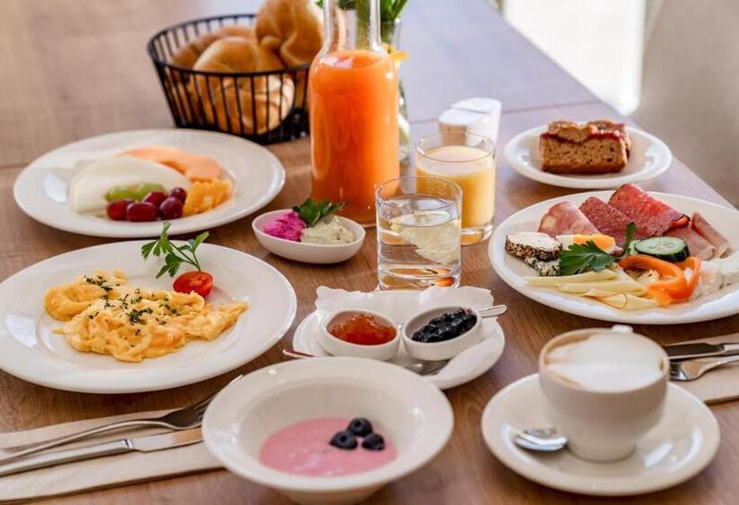 חדר דלוקס עם מרפסת, Aparthotel Ursprung