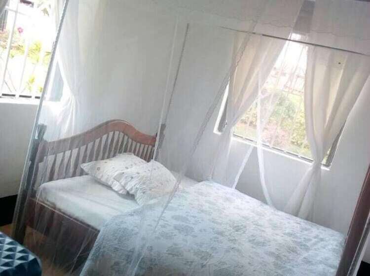 اتاق استاندارد با تخت دوبل, Rena Akasha Establishments