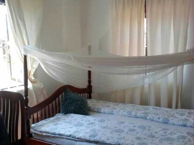 اتاق استاندارد, Rena Akasha Establishments