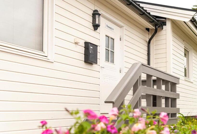 آپارتمان 4 خوابه, Skillevollen Motell