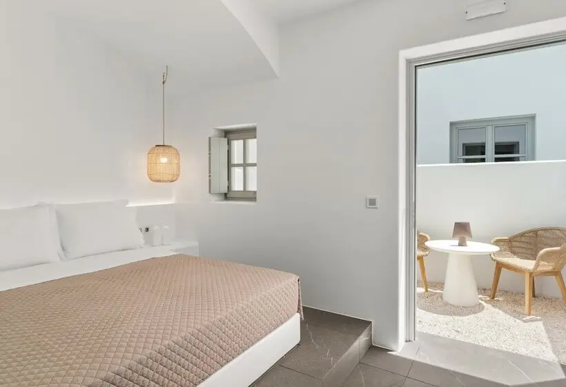 デラックスルーム, Mr & Mrs White Paros Suites & More