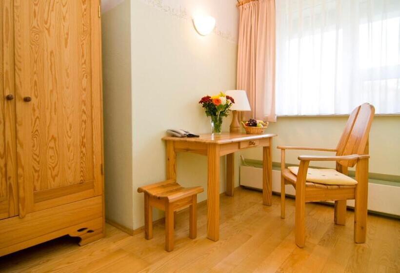 חדר סטנדרט יחיד, Haus Linden