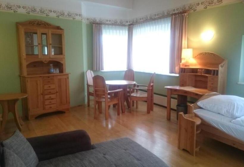 סוויטה, Haus Linden