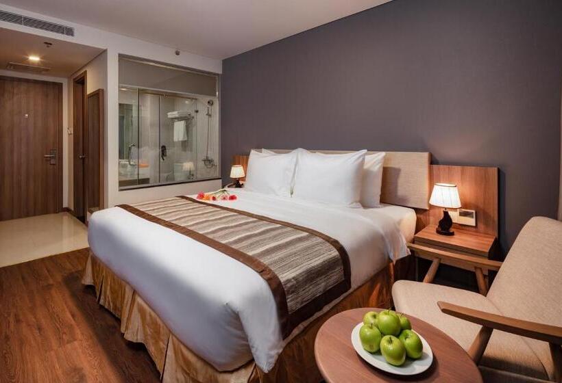 اتاق لوکس با چشم‌انداز شهر, Libra Hotel Nha Trang