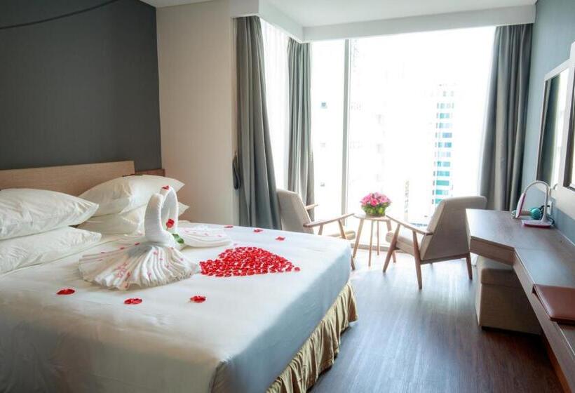 اتاق لوکس با چشمانداز دریا, Libra Hotel Nha Trang