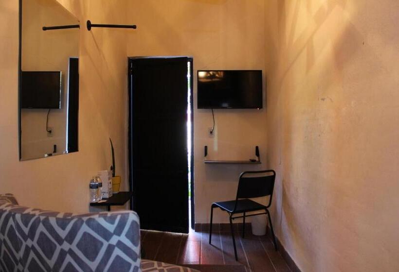 スタンダードシングルルーム, Real De Piedra