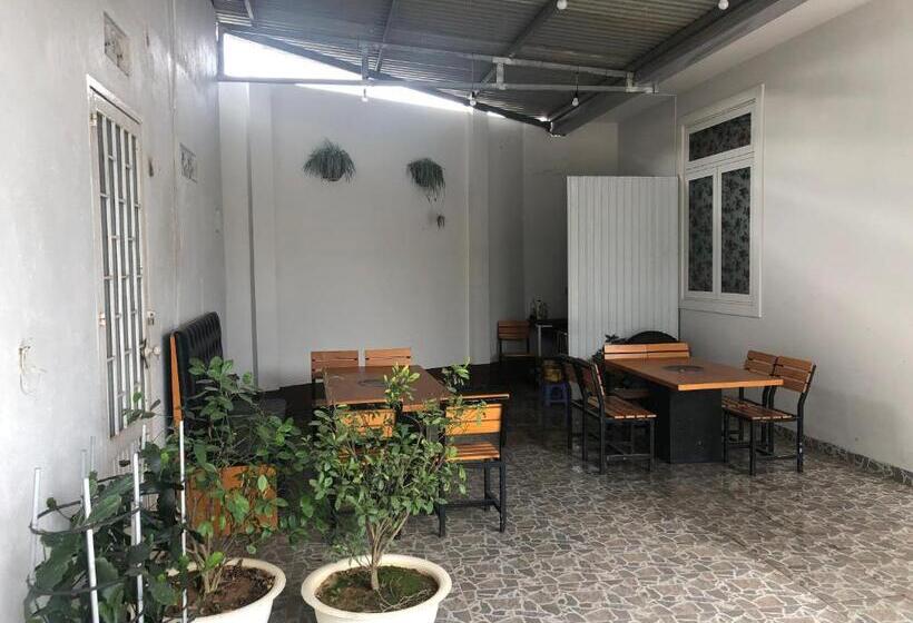 Dört Kişilik Standart Oda, Spring