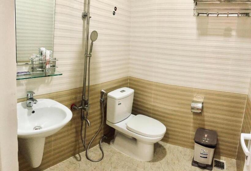 Dört Kişilik Standart Oda, Spring