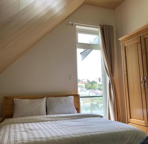 Bahçe Manzaralı Standart Oda, Spring