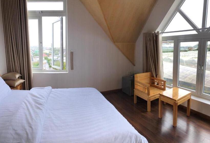 Bahçe Manzaralı Standart Oda, Spring