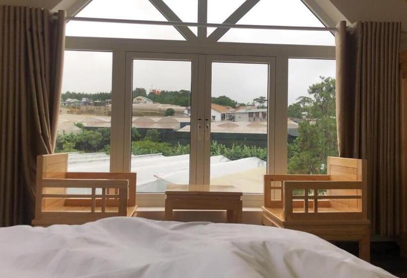 Bahçe Manzaralı Standart Oda, Spring