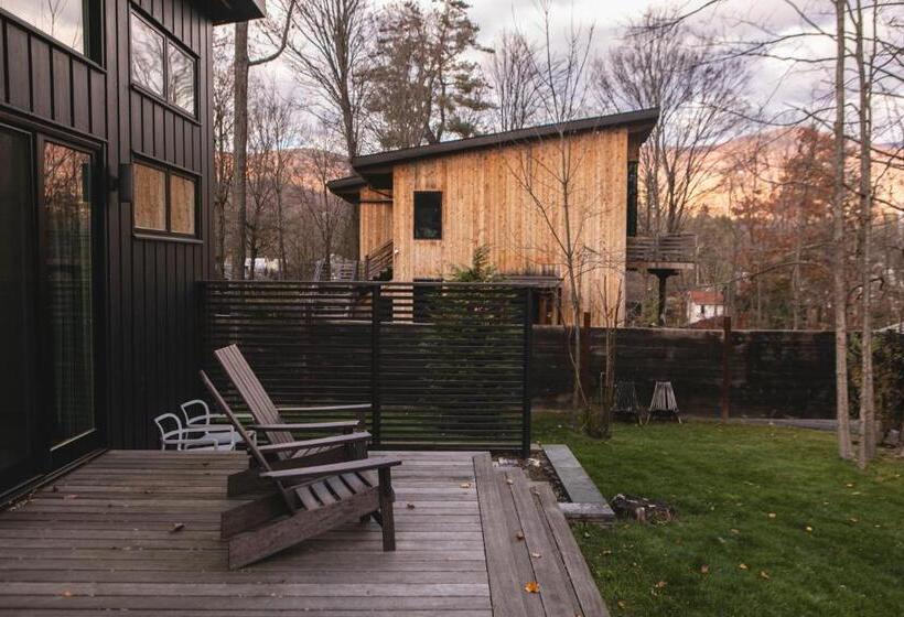 Бунгало Deluxe, Woodstock Way