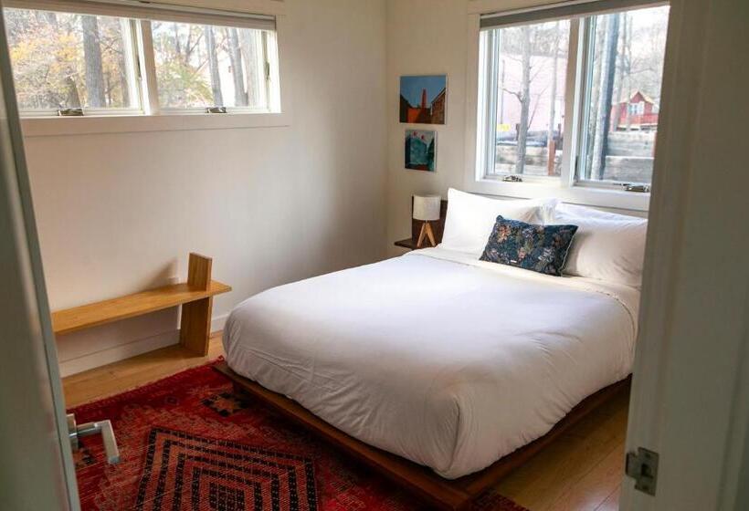 Бунгало Deluxe, Woodstock Way