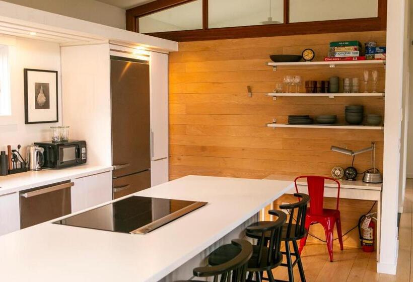 Бунгало Deluxe, Woodstock Way