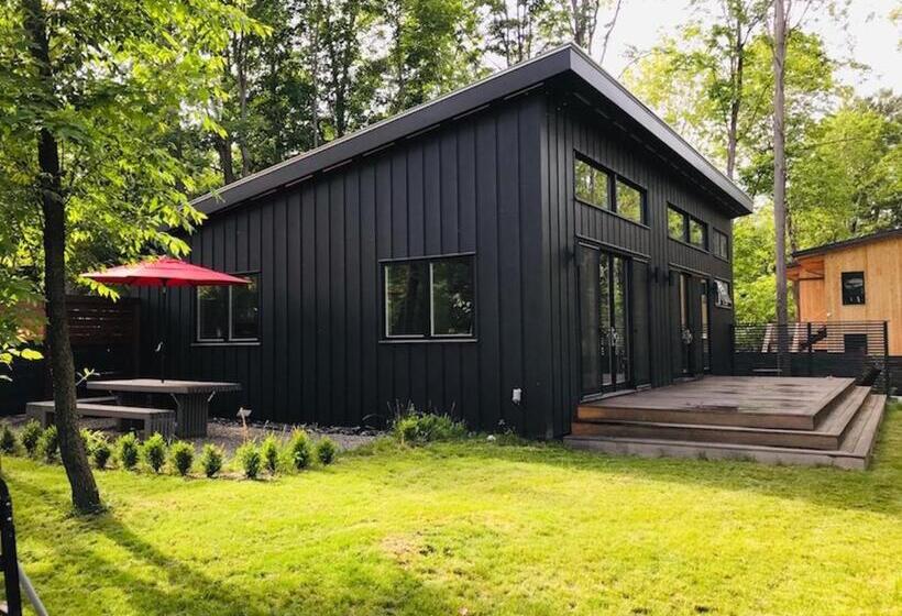 Бунгало Deluxe, Woodstock Way