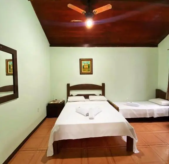 スタンダード４人部屋, Pousada Jardim De Minas
