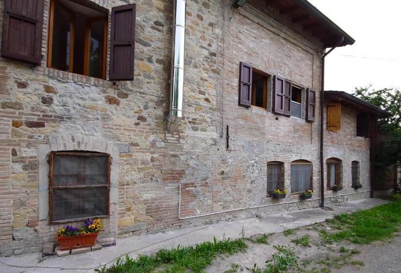 غرفة سوبيريور, La Maesta