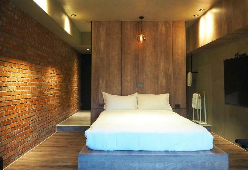 Quarto Estandar com Hidromassagem, Pinhouse