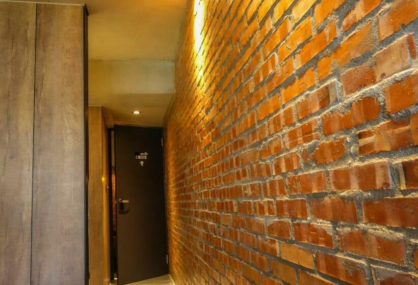 Quarto Estandar com Hidromassagem, Pinhouse