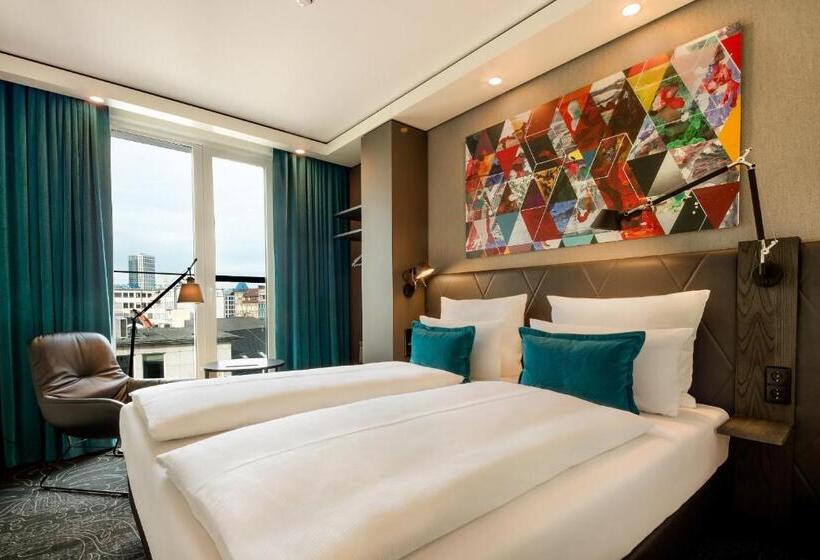 غرفة قياسية, Motel One Frankfurt Römer