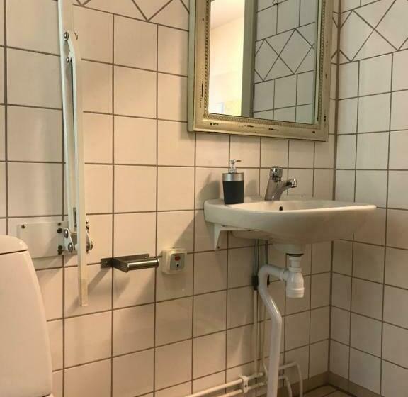 带共用浴室的标准房间, Mellby 11 Bed & Breakfast