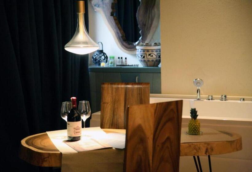 Люкс, Locanda Sensi