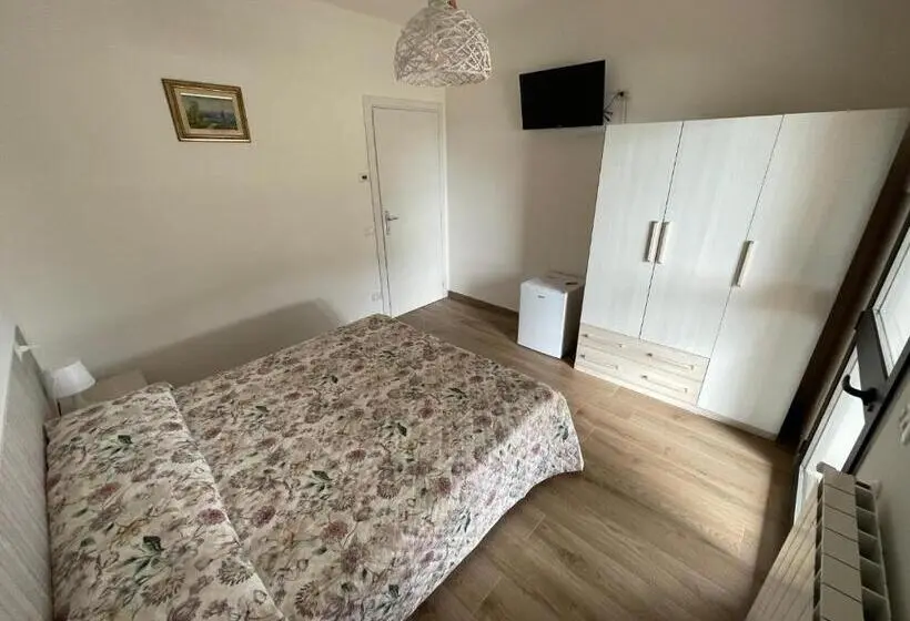 プールビュースタンダードルーム, Agriturismo Da Pietro