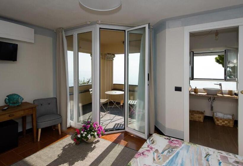 バルコニー付きジュニアスイート, Olivenere Agriturismo