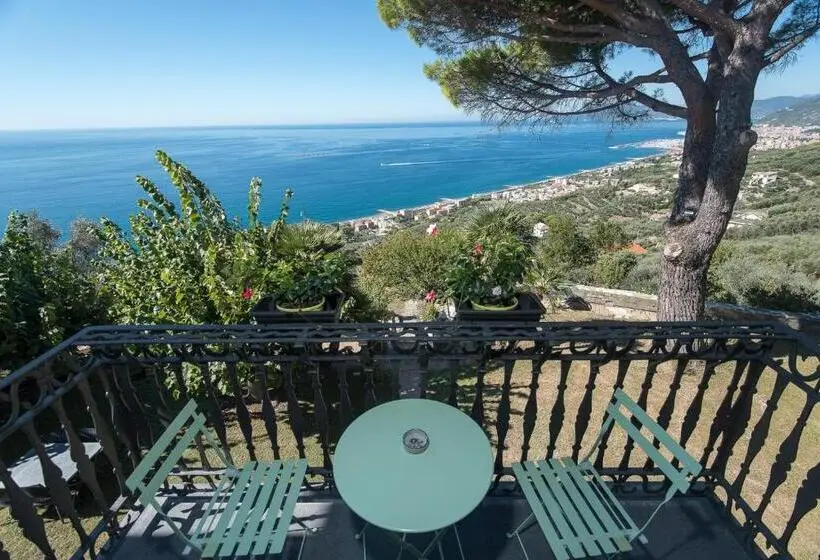 اتاق استاندارد با بالکن, Olivenere Agriturismo
