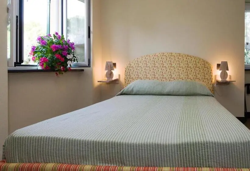 اتاق استاندارد با چشم‌انداز باغ, Olivenere Agriturismo