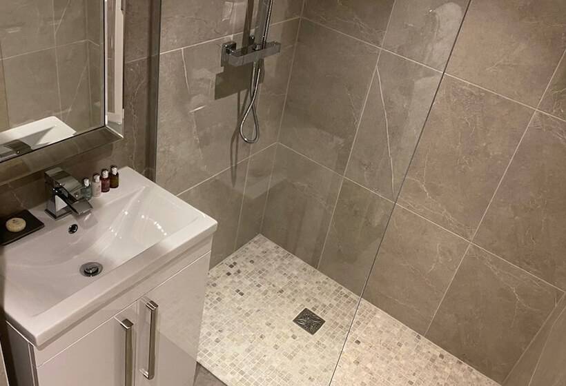 １ベッドルームアパートメント, Winckley Stays