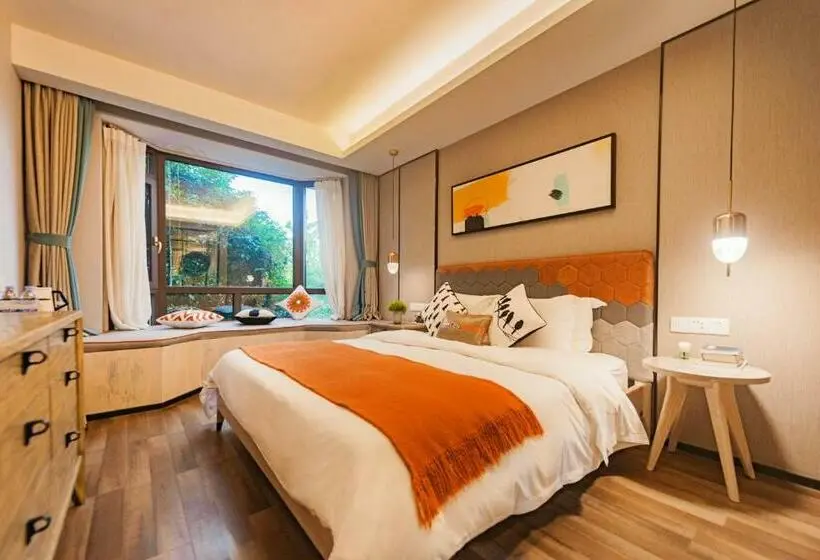 اتاق استاندارد با چشم‌انداز رودخانه, Li River Resort Villa
