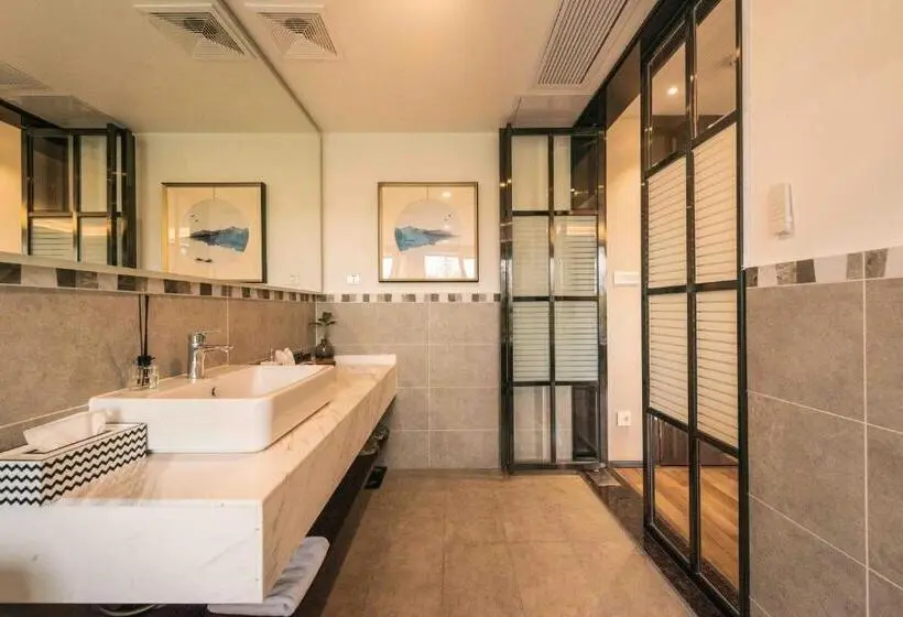 اتاق سوپریور با چشم‌انداز رودخانه, Li River Resort Villa