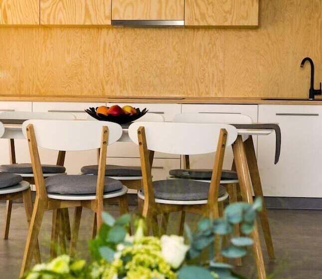 Apartamento 1 Dormitório com Terraço, Residence Trafick