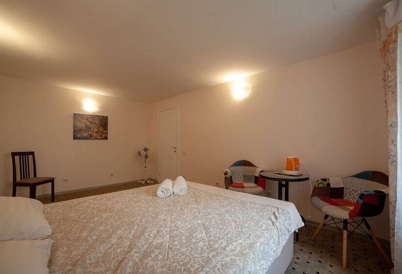 اتاق استاندارد, Salve Casa